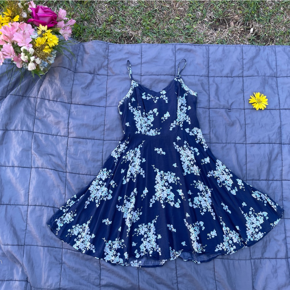 Old Navy XS navy blue floral sundress